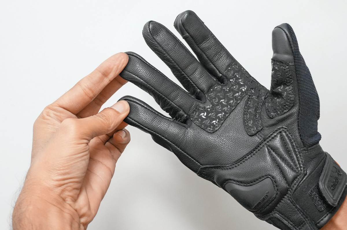 Raida Carbonite finger fitting issue