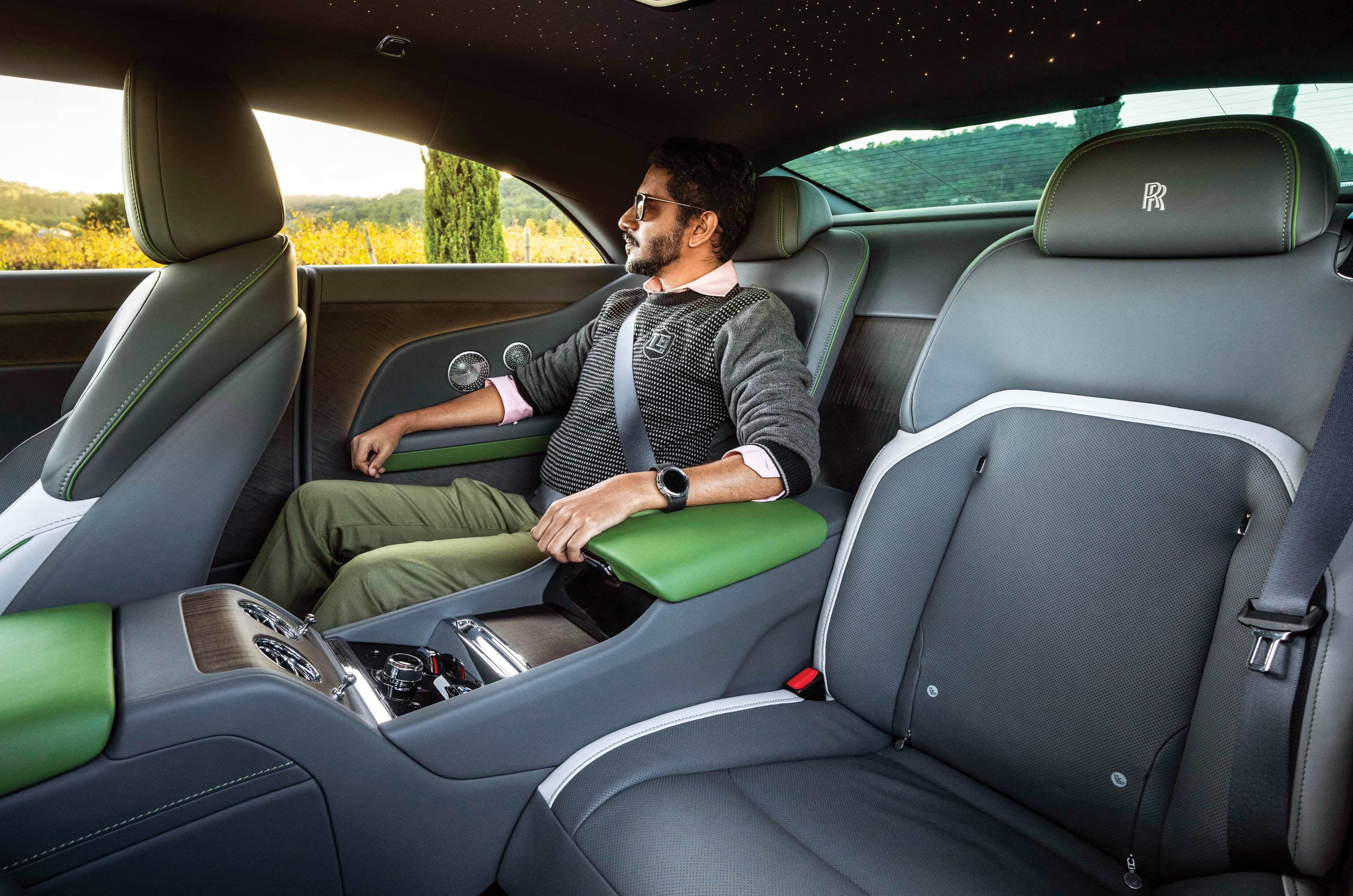 Rolls-Royce Spectre rear seat