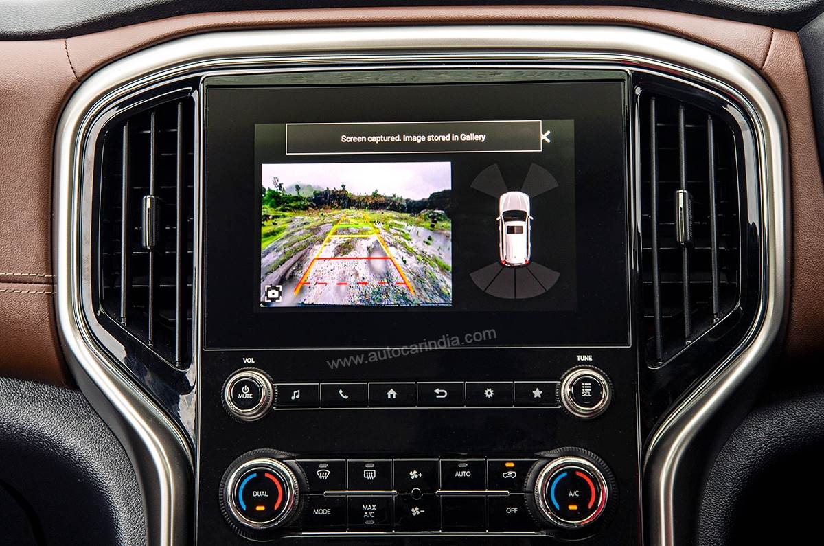 New Mahindra Scorpio N camera display