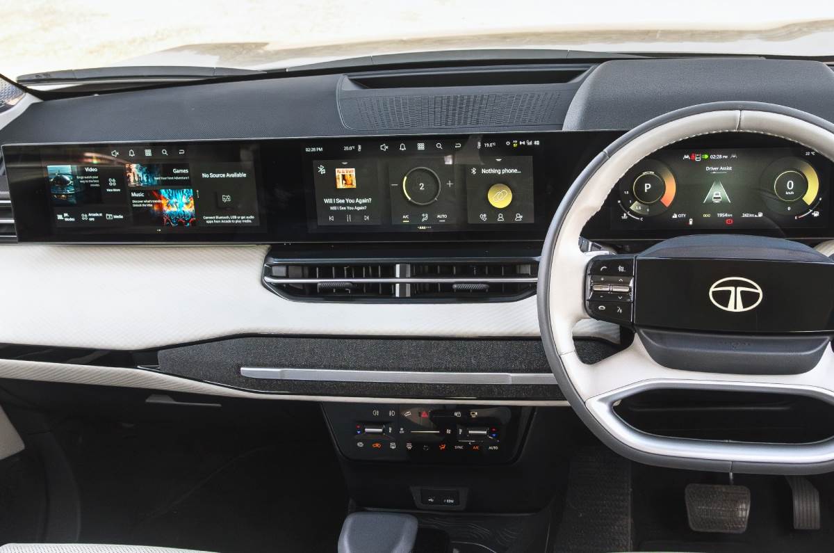 Tata Sierra interior three screen setup