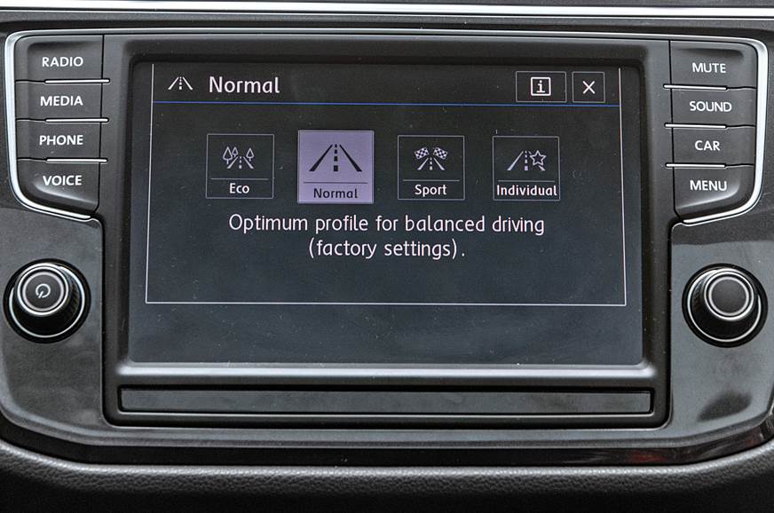 VW Tiguan infotainment