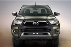 2021 Toyota Hilux facelift image gallery