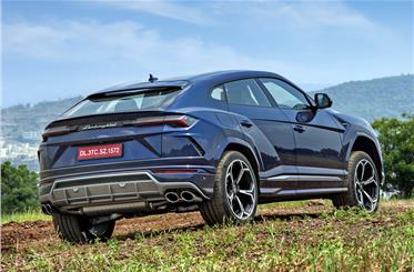 The Urus definitely looks the part of sporty SUV.