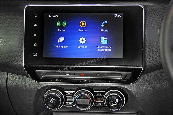 8.0-inch touchscreen for the infotainment system is nice to use.