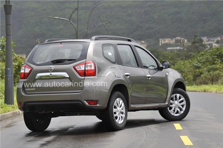 Stylish split tail-lamps distinguish it from the Duster.