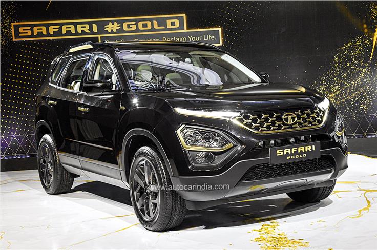 Priced at Rs 21.89 lakh and Rs 23.18 lakh (ex-showroom, India) for the manual and automatic version, the Safari Gold Edition gets cosmetic and feature updates over the standard Safari.