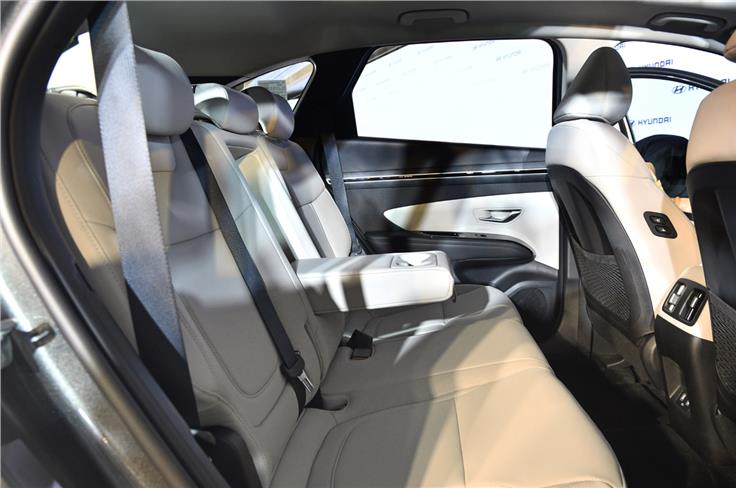 2022 Hyundai Tucson rear seats 