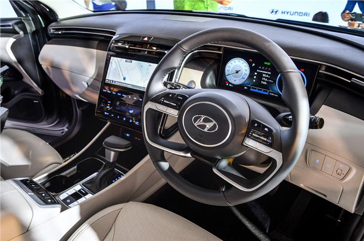 2022 Hyundai Tucson interior 