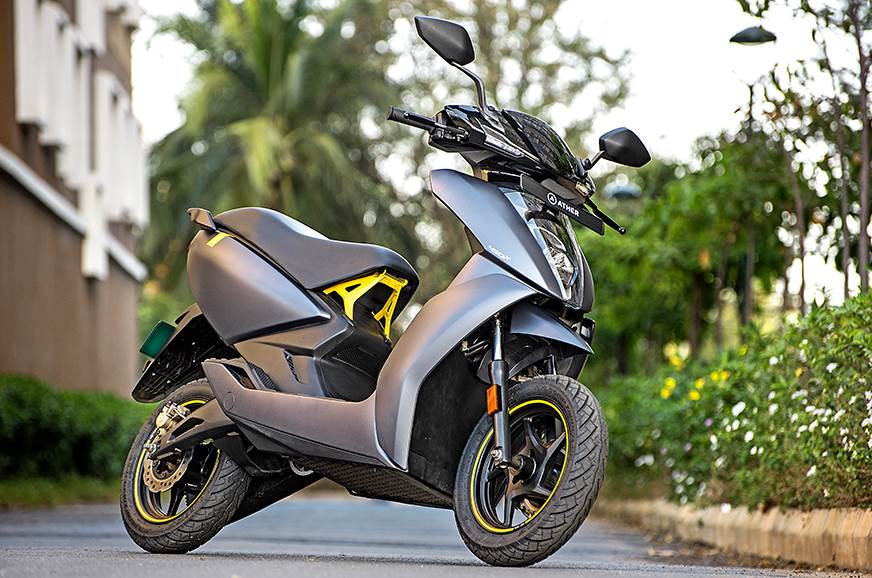 2020 Ather 450X pics and more detailed images of the escooter
