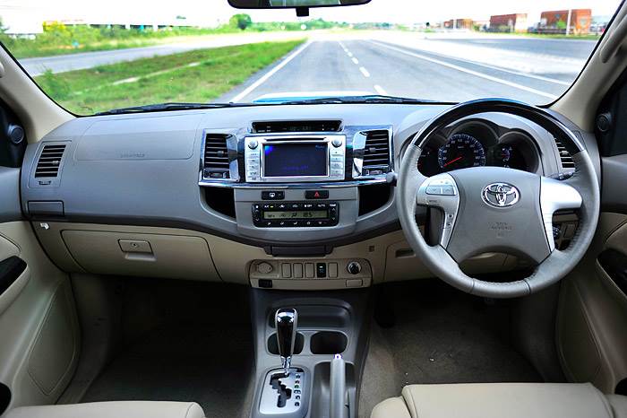 New Fortuner Auto review, test drive 