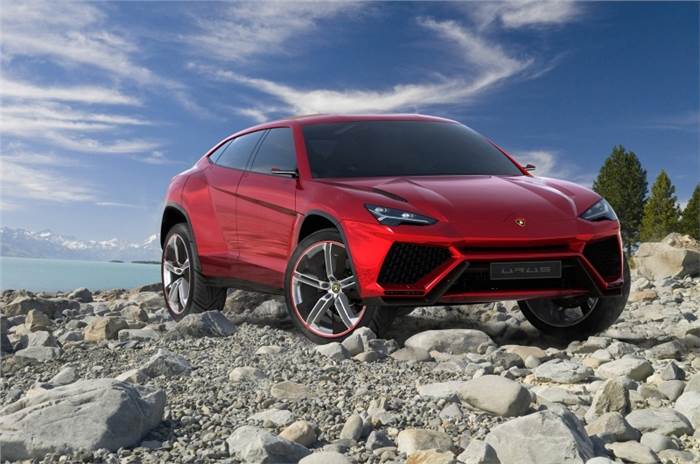 Lamborghini Urus SUV revealed