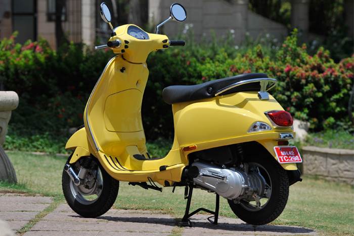 Vespa LX125 review, test ride