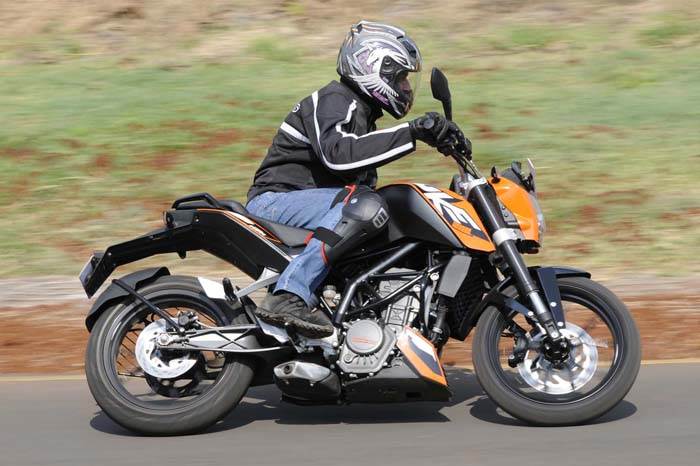 KTM 200 Duke review, test ride