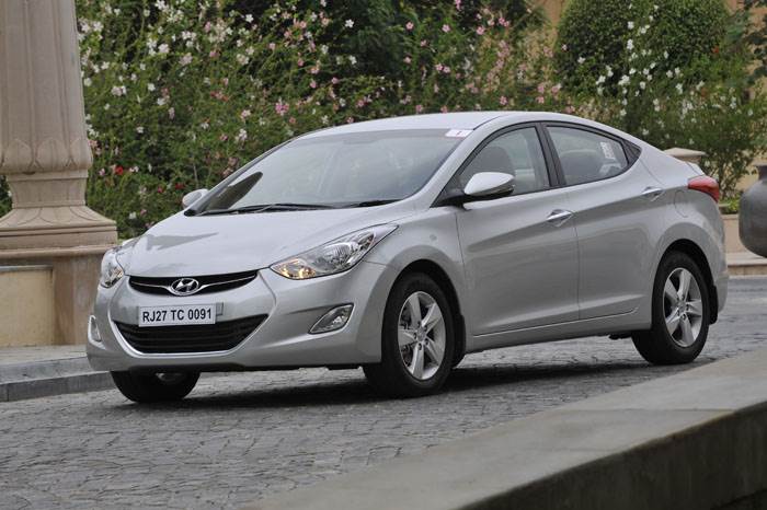 New Hyundai Elantra review, test drive and video