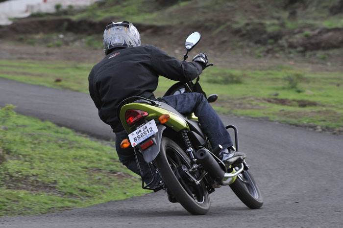 Suzuki Hayate review, test ride