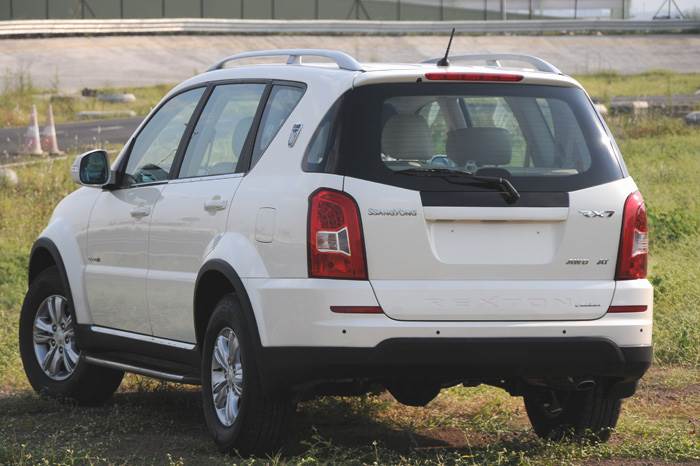 Mahindra SsangYong Rexton review, test drive and video