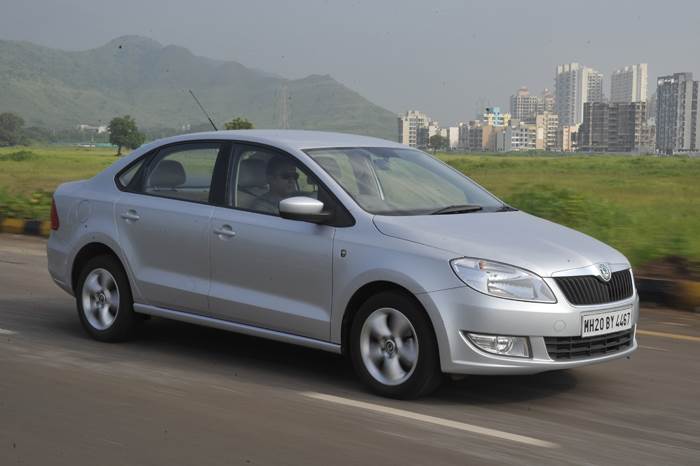 Skoda Rapid vs Renault Scala 