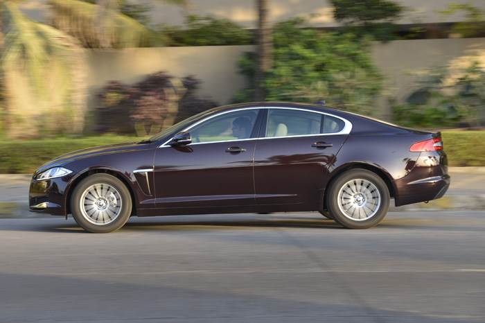 New Jaguar XF 2.2 Diesel review, test drive and video