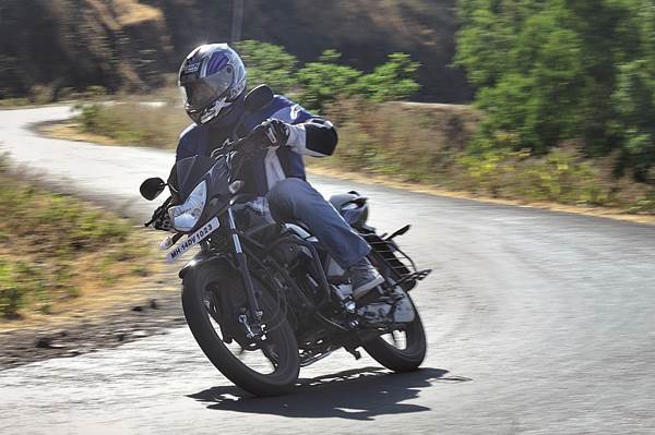 Mahindra Pantero review, test ride