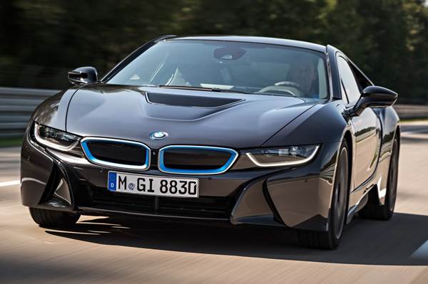 New BMW i8 review, test drive