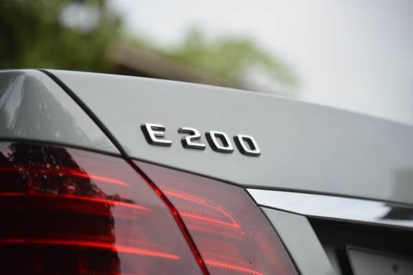 New 2013 Mercedes-Benz E200 CGI review, test drive 