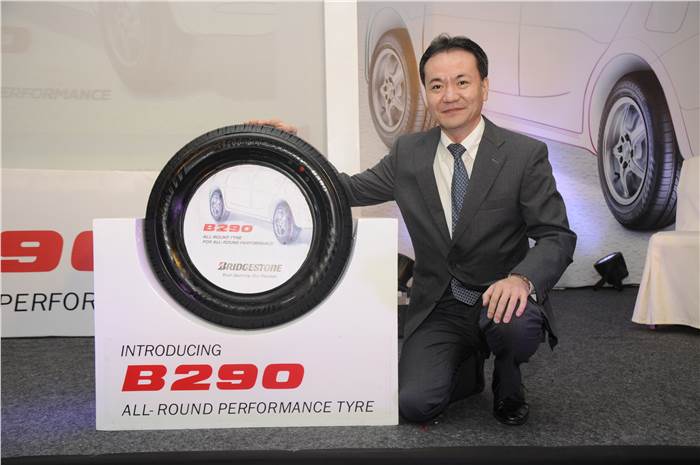 Bridgestone launches new B290 tyre range