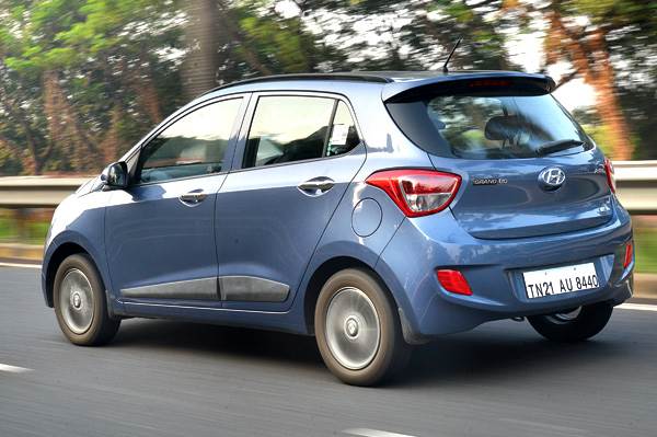 New Hyundai Grand i10 vs Honda Brio