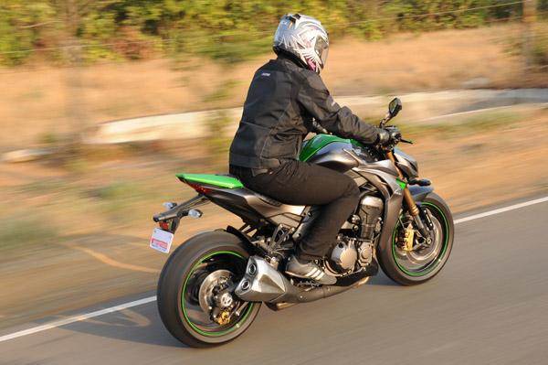 Kawasaki Z1000 India review, test ride