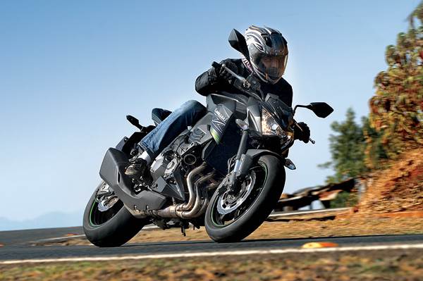 New Kawasaki Z800 review, test ride