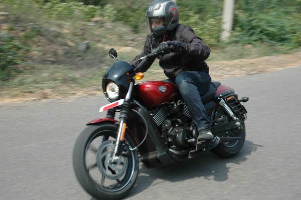 Harley-Davidson pre-2016 Street 750 review, test ride