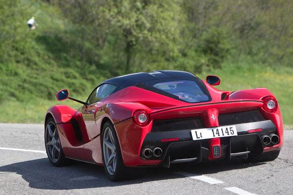 LaFerrari review, test drive