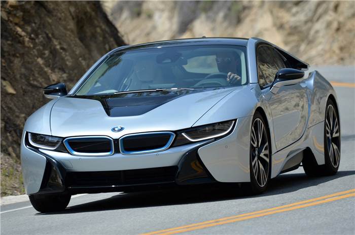 BMW i8 review, test drive 