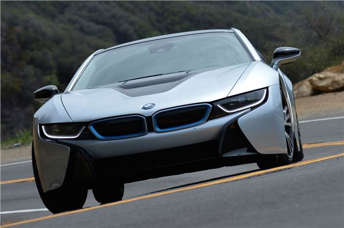 BMW i8 review, test drive 