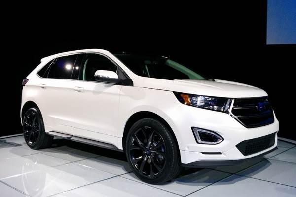 New Ford Edge crossover revealed