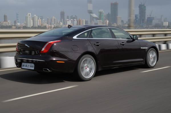 2014 Jaguar XJ 3.0 diesel review, test drive