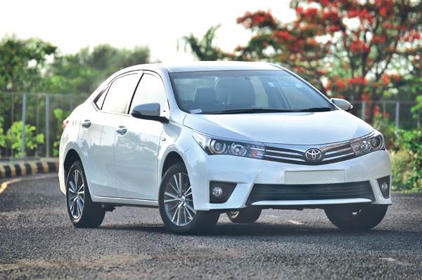 2014 Toyota Corolla Altis review, road test