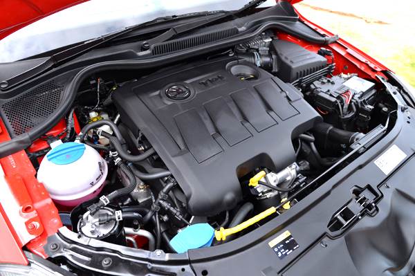 New Skoda Rapid diesel auto review, test drive