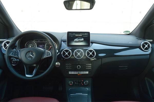 Mercedes-Benz B-class facelift review, test drive