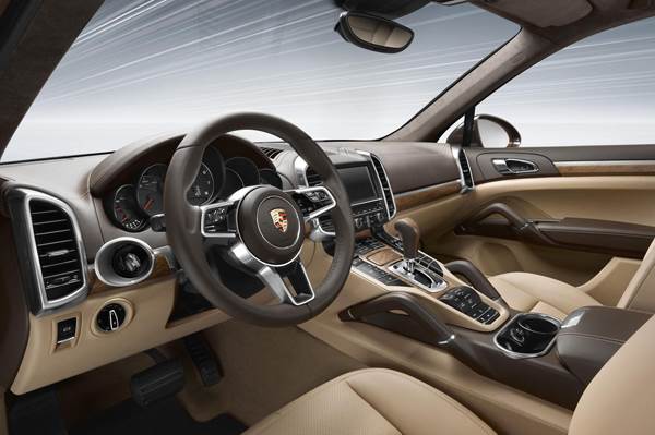 2015 Porsche Cayenne and Cayenne GTS unveiled