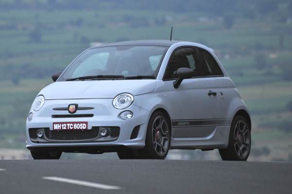 Fiat Abarth 595 Competizione review, test drive