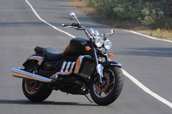 Triumph Rocket III review, test ride