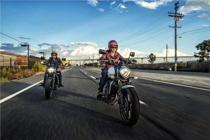 Kawasaki Vulcan S first look 