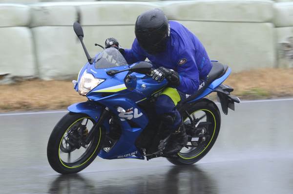 Suzuki Gixxer SF review, test ride