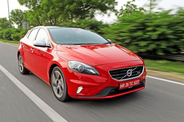 Volvo V40 review, test drive