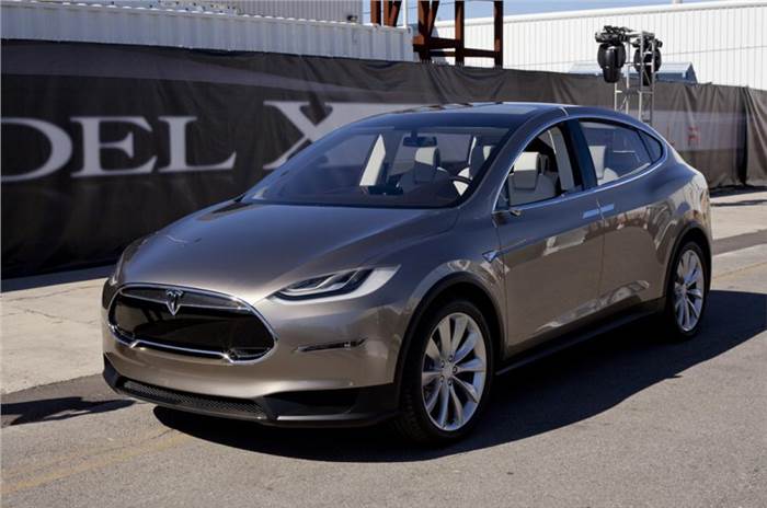 Tesla Model X crossover revealed