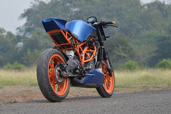 KTM RC 390 Caf&#233; Racer - Marla review, test ride