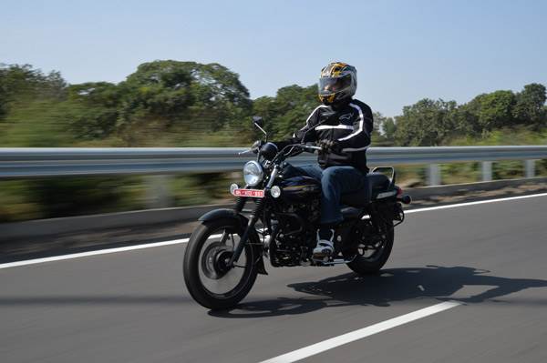 Bajaj Avenger 150 Street review, test ride