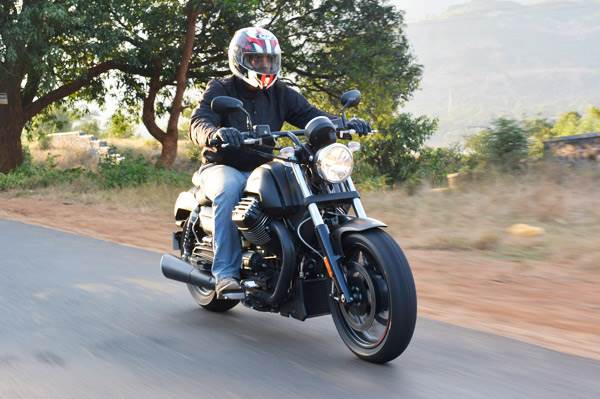 Moto Guzzi Audace review, test ride