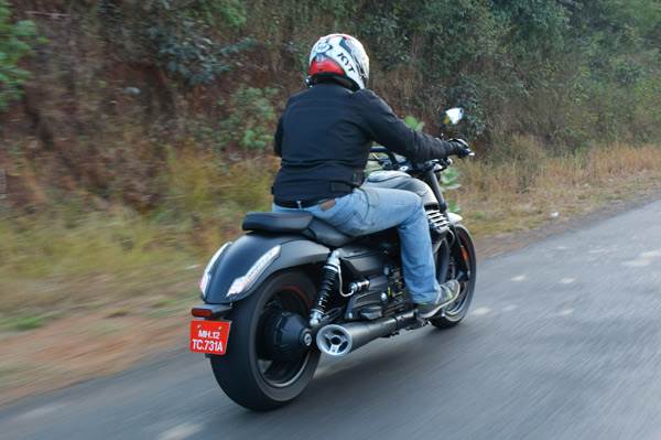 Moto Guzzi Audace review, test ride