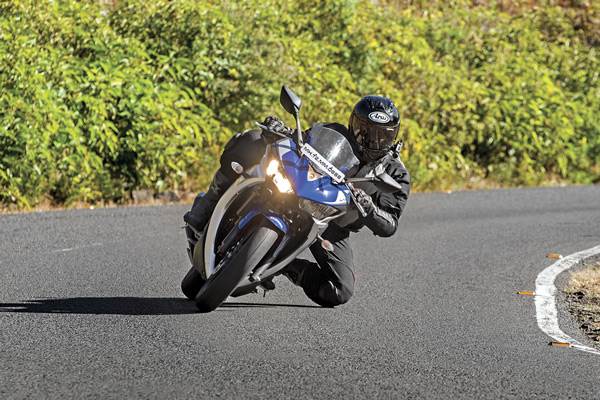 Yamaha YZF-R3 review, road test